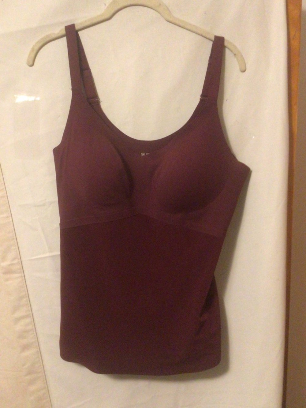 HoneyLove tank top good to wear with sheer blouse ,adjustable strap,Sz XL